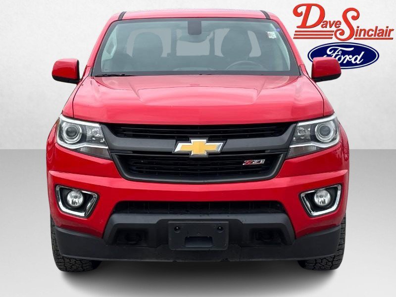 Used 2020 Chevrolet Colorado Z71 AWD/4WD image 2
