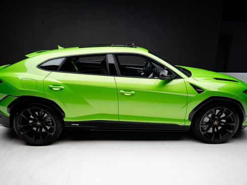 Used 2024 Lamborghini Urus S AWD/4WD image 35