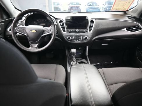 Used 2024 Chevrolet Malibu LT FWD image 38