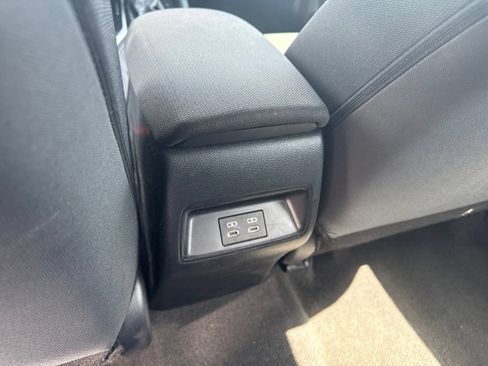 Used 2024 Toyota Corolla LE FWD image 13
