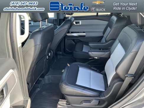 Used 2023 Ford Explorer XLT w/ Equipment Group 202A image 21