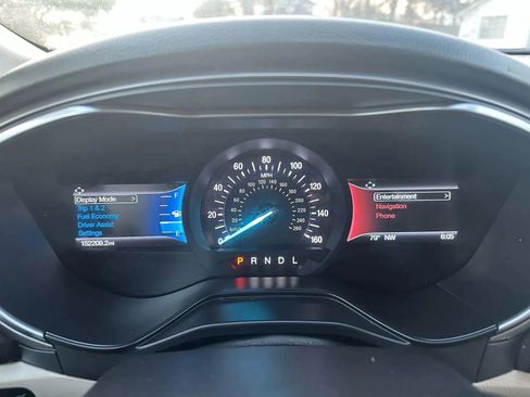Used 2019 Ford Fusion SE image 29
