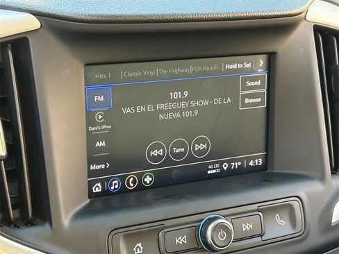 Used 2024 GMC Terrain SLE image 7