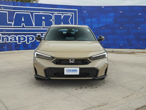 Used 2026 Honda Civic Sport image 2
