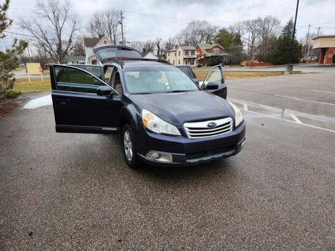 Used 2012 Subaru Outback 2.5i Premium image 25