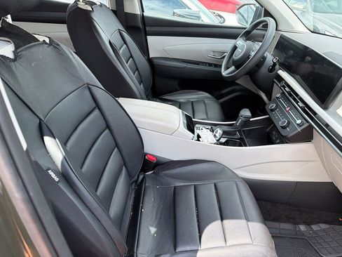 Used 2026 Hyundai Tucson SE FWD image 11