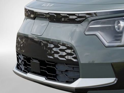 New 2026 Kia Niro Wind FWD image 12