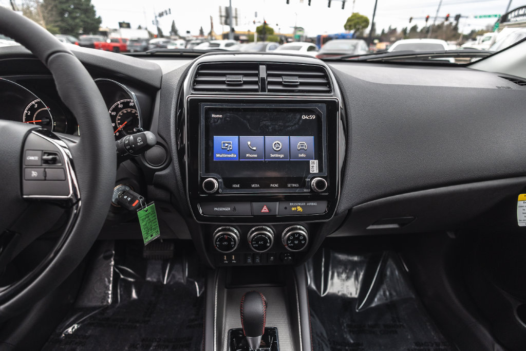 New 2026 Mitsubishi Outlander Sport LE AWD/4WD image 31