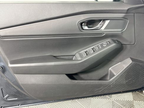 Used 2023 Honda Accord EX image 26