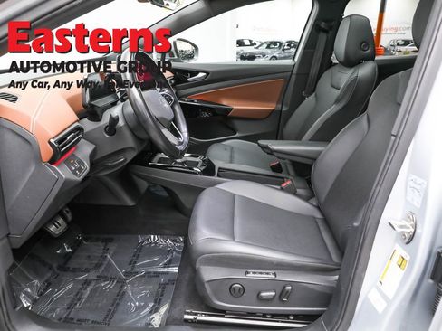Used 2022 Volkswagen ID.4 Pro S w/ Gradient Package image 14