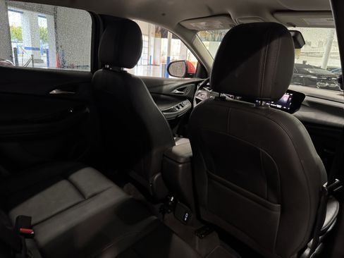 Used 2024 Buick Encore GX Sport Touring image 34