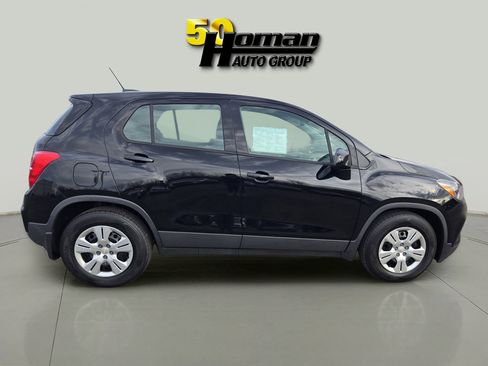 Used 2018 Chevrolet Trax LS image 6