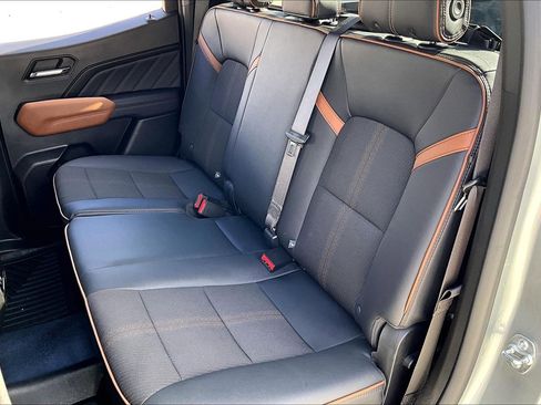 Used 2024 GMC Canyon AT4 w/ Canyon Safety Plus Package image 20