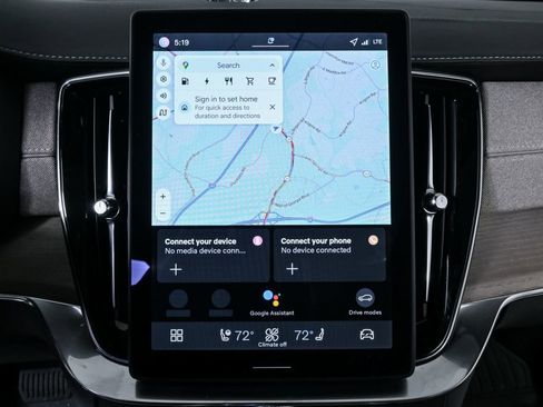 Certified 2026 Volvo XC90 T8 Ultra image 17