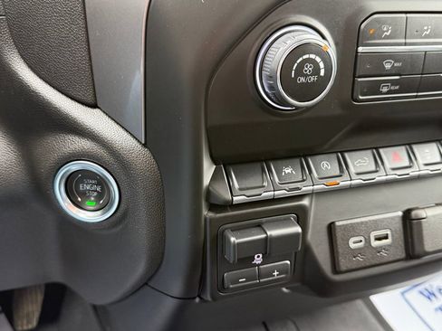 Used 2024 Chevrolet Silverado 1500 Custom Trail Boss image 53