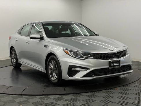 Used 2020 Kia Optima LX FWD image 8