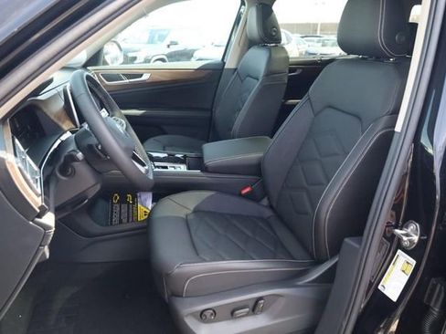 New 2026 Volkswagen Atlas SE image 19