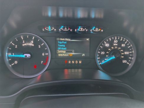 Used 2021 Ford Expedition XLT image 17