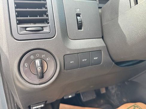 Used 2012 Ford Escape XLT AWD/4WD image 19