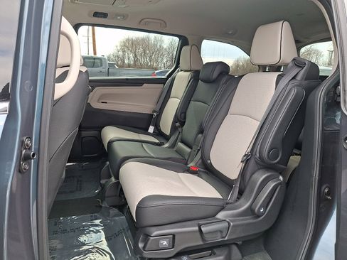 Used 2025 Honda Odyssey Elite image 10