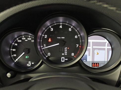 Certified 2026 Porsche Macan AWD/4WD image 20