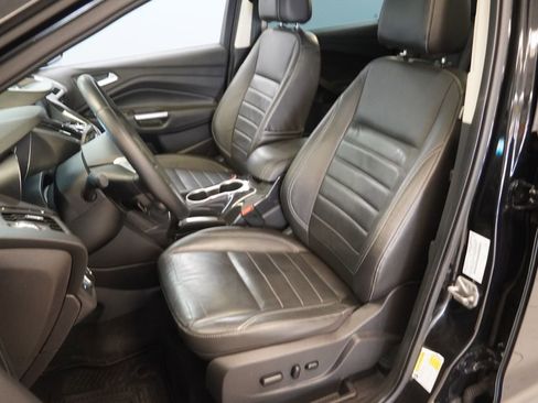 Used 2014 Ford Escape Titanium AWD/4WD image 4