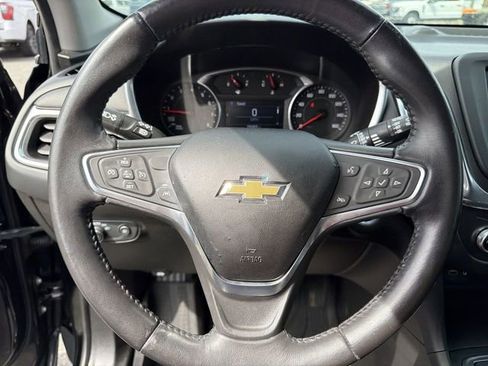 Used 2020 Chevrolet Equinox LT FWD image 13