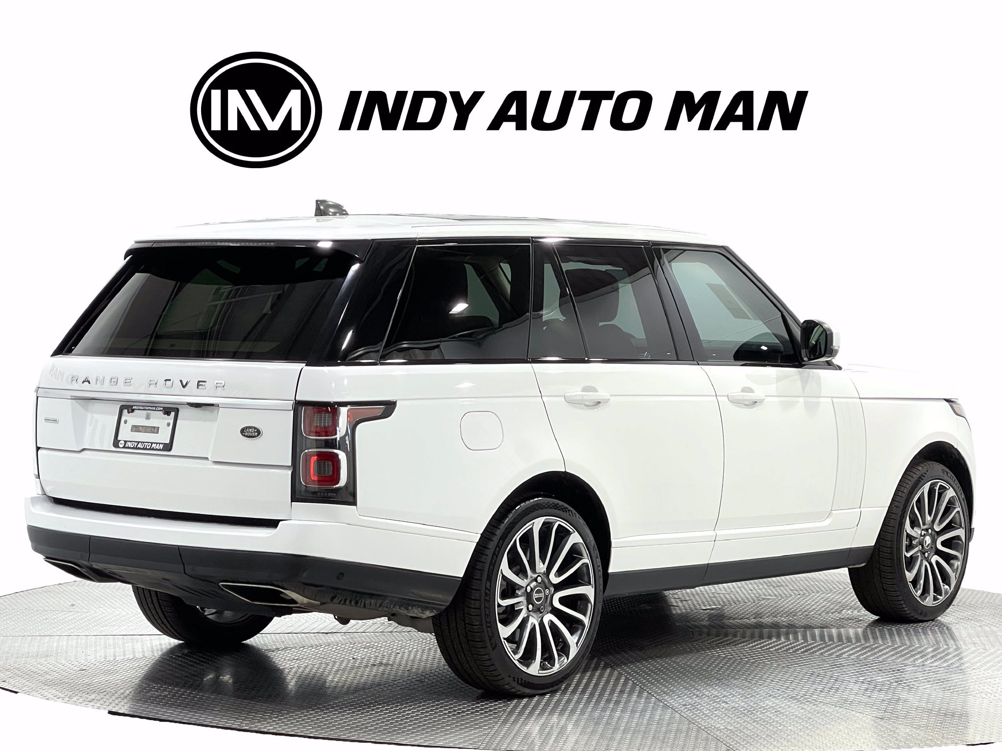 Used 2018 Land Rover Range Rover Supercharged AWD/4WD image 4