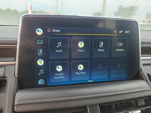 Used 2022 Chevrolet Tahoe Z71 w/ Luxury Package image 24