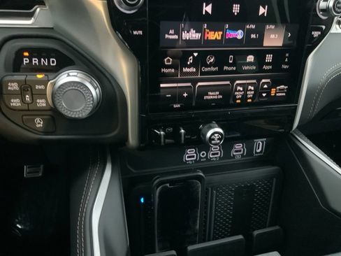 New 2026 RAM 1500 Tungsten w/ Trailer Tow Group AWD/4WD image 30