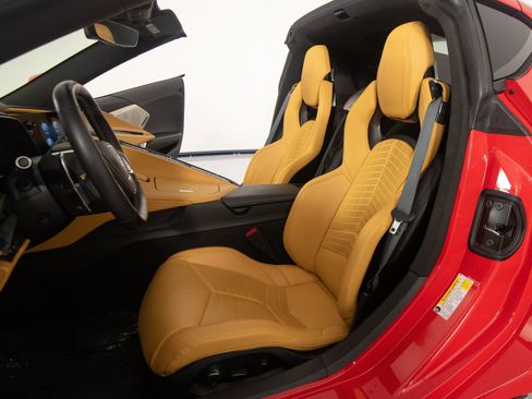 Used 2020 Chevrolet Corvette Stingray Premium Cpe w/ 3LT Preferred Equipment Group RWD image 21