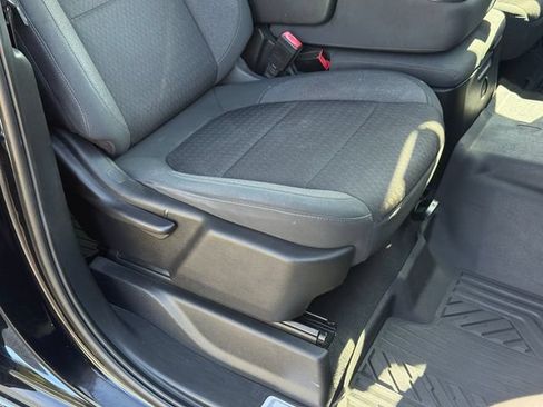 Used 2021 Chevrolet Silverado 1500 LT AWD/4WD image 13