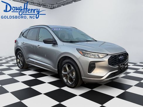 Used 2024 Ford Escape ST-Line FWD image 7
