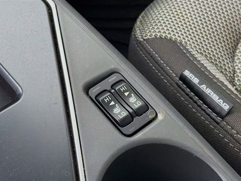 Used 2024 Subaru Crosstrek 2.0i Premium image 21