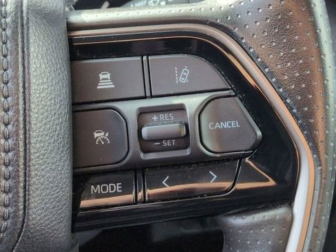Used 2024 Toyota Tundra SR5 w/ SR5 Convenience Package AWD/4WD image 17
