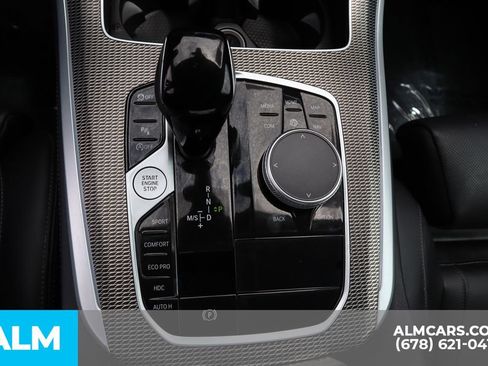 Used 2022 BMW X5 M50i image 32