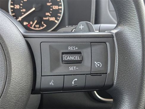 Used 2023 Nissan Rogue S image 26