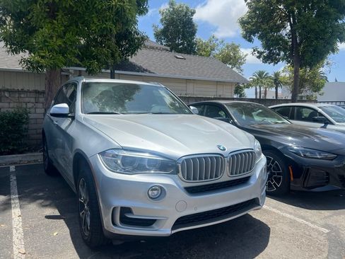 Used 2018 BMW X5 sDrive35i RWD image 3