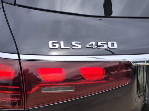 Certified 2025 Mercedes-Benz GLS 450 GLS 450 image 10