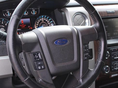 Used 2013 Ford F150 Lariat w/ Luxury Equipment Group image 13