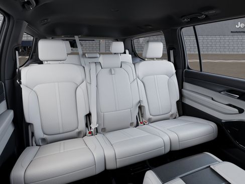 New 2026 Jeep Grand Wagoneer 4WD w/ 8-Passenger Seating Package image 15