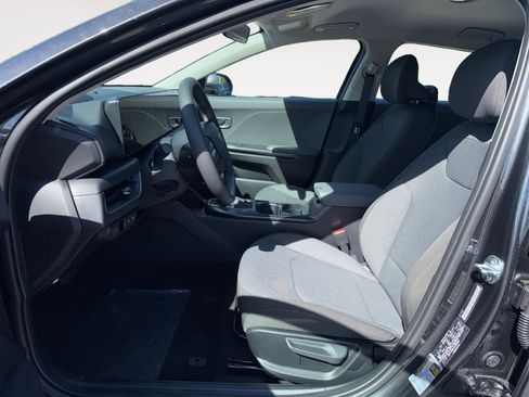 New 2026 Kia K4 LXS image 10