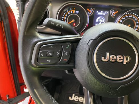 Used 2019 Jeep Wrangler Sport AWD/4WD image 32