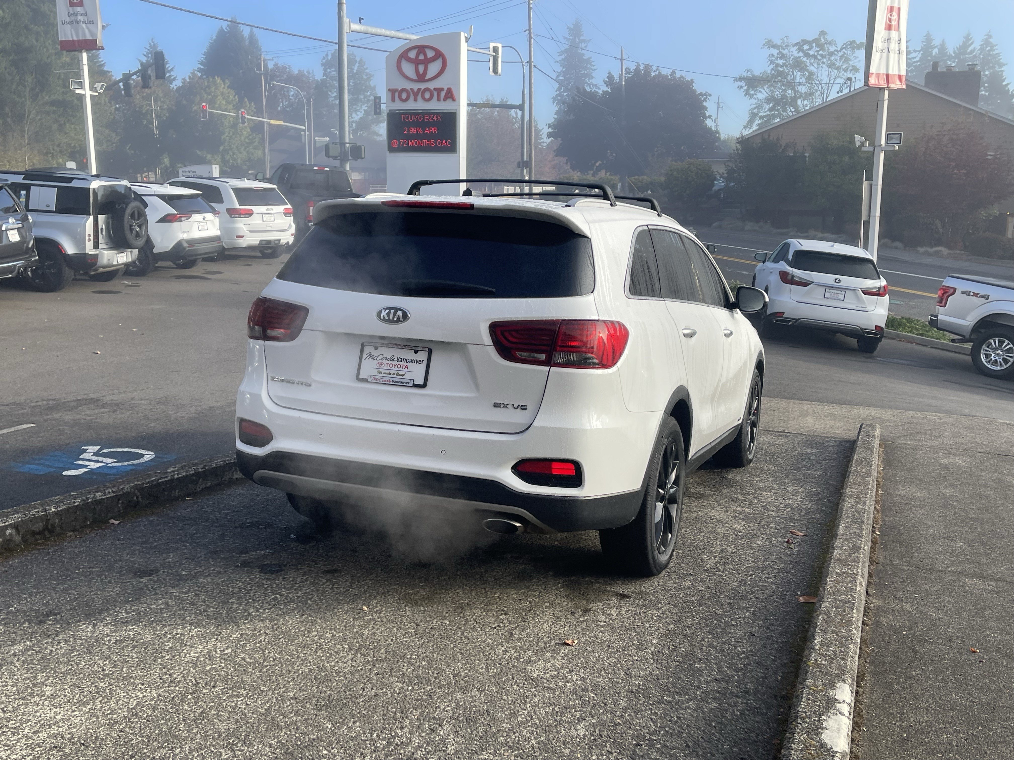 Used 2020 Kia Sorento EX AWD/4WD image 7
