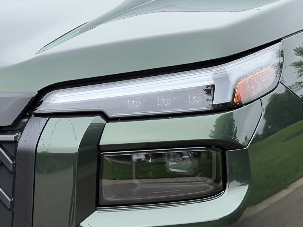 New 2026 Subaru Outback Touring XT AWD/4WD image 44