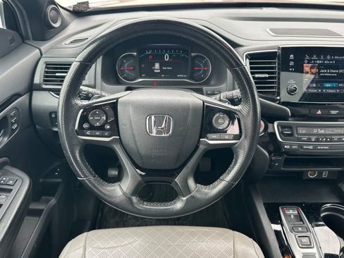 Used 2019 Honda Passport Touring image 16