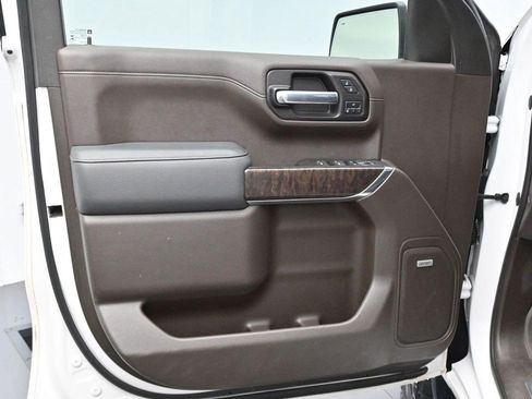 Used 2020 GMC Sierra 1500 Denali w/ Denali Ultimate Package AWD/4WD image 10