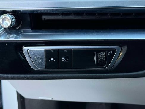 Used 2024 Cadillac Lyriq Luxury RWD image 28