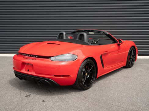 Certified 2025 Porsche 718 Boxster GTS RWD image 23