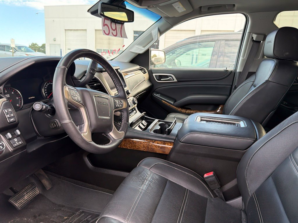 Used 2015 GMC Yukon Denali w/ Premium Package AWD/4WD image 8